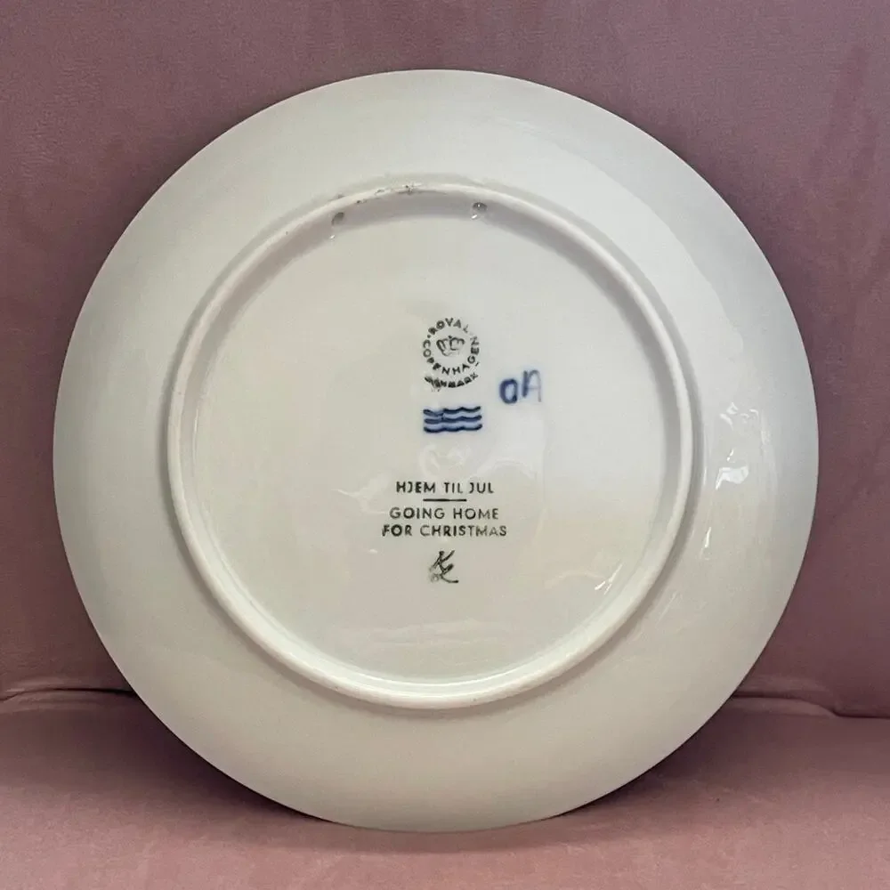 1973 Royal Copenhagen Christmas Collection Plate Vintage